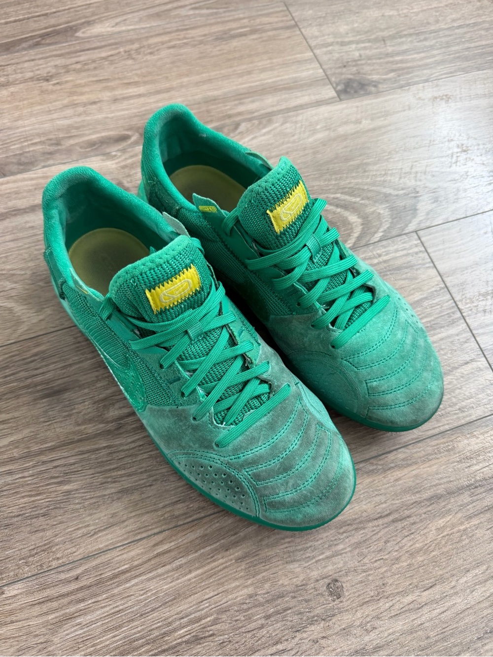 Nike Air Streetgato IC, Stadium Green indoor soccer boot shoes US 7.5